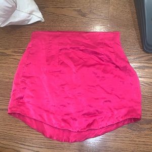pink skirt